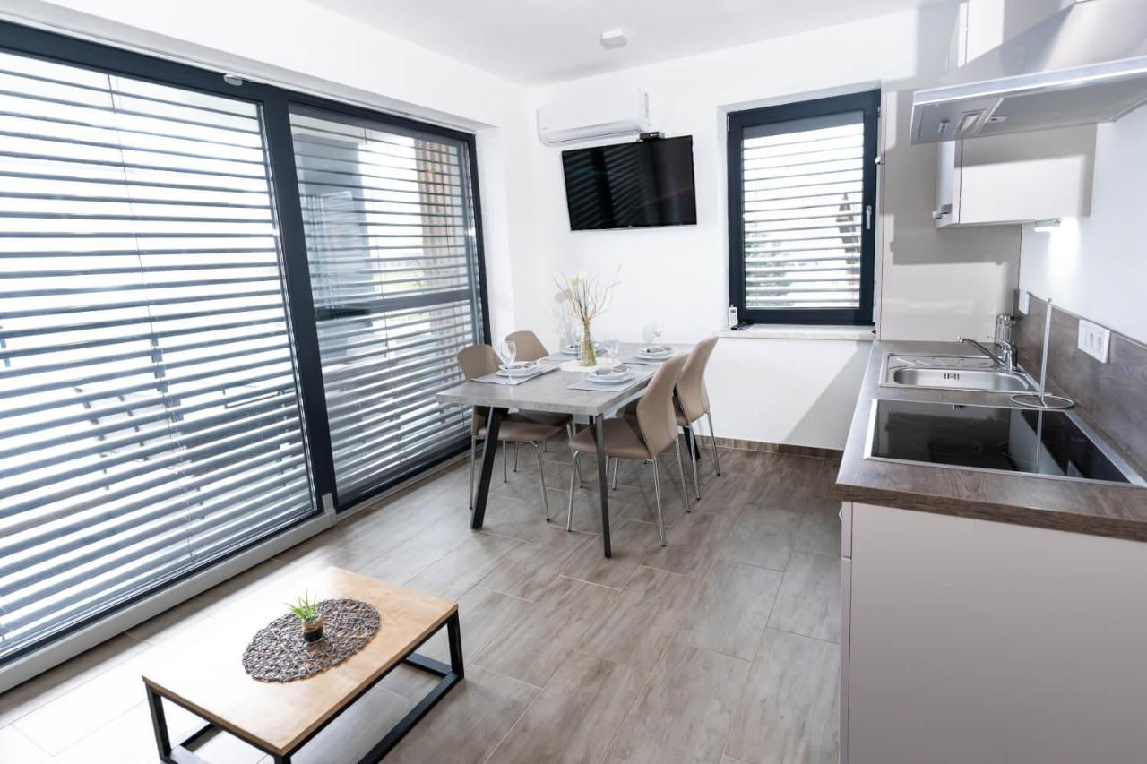Apartments Sunrise バノウチ エクステリア 写真